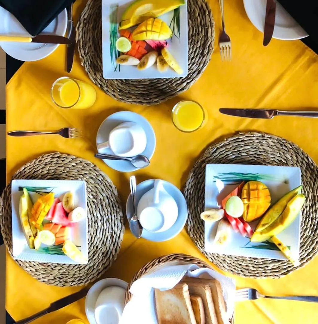 Hotel Grand Kandy Villa